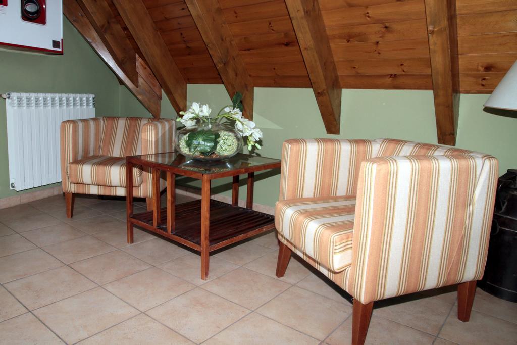 Hotel Albares